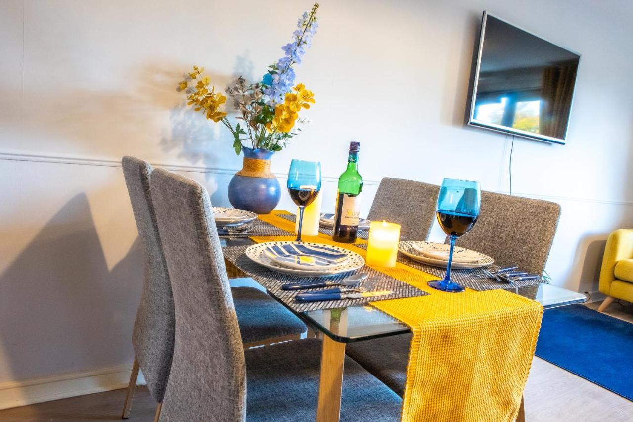 Newly Furnished Appartment Near Train Station Вулвергемптон Экстерьер фото
