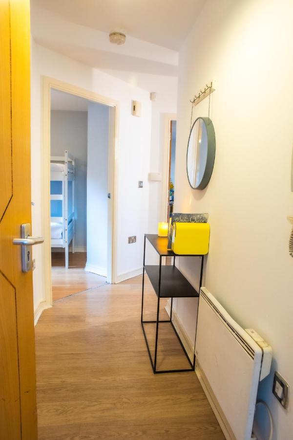 Newly Furnished Appartment Near Train Station Вулвергемптон Экстерьер фото